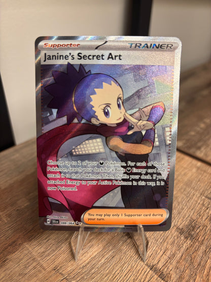 Janine's Secret Art Shrouded Fable Ultra Rare 088/064