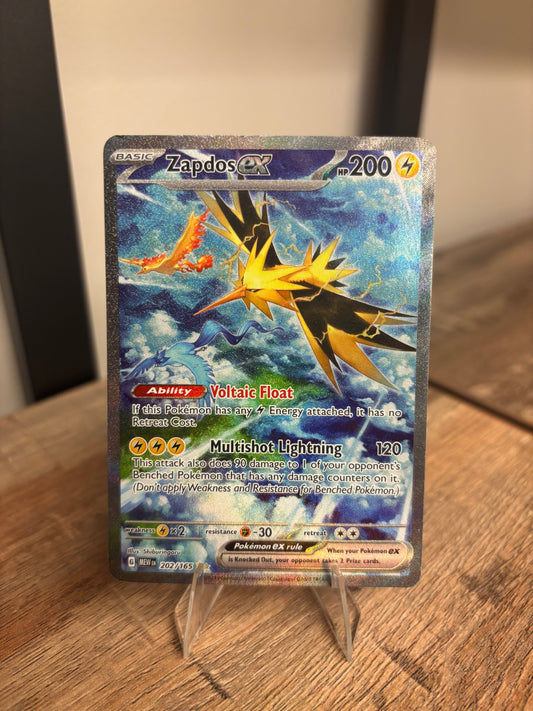 Zapdos Scarlet & Violet 151 Special Illustration Rare 202/165